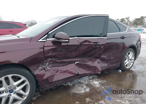 2013 Ford Fusion Se z USA, uszkodzony, nr VIN 3FA6P0HR4DR155686